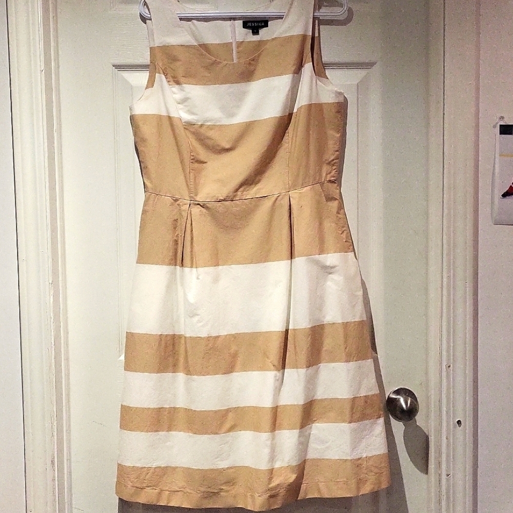 Jessica Dress - Picture 2 of 4